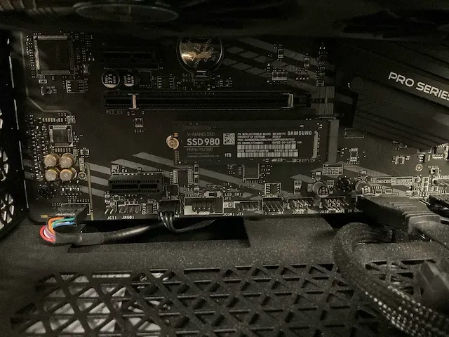 Corsair desktop - afbeelding 15 van  15