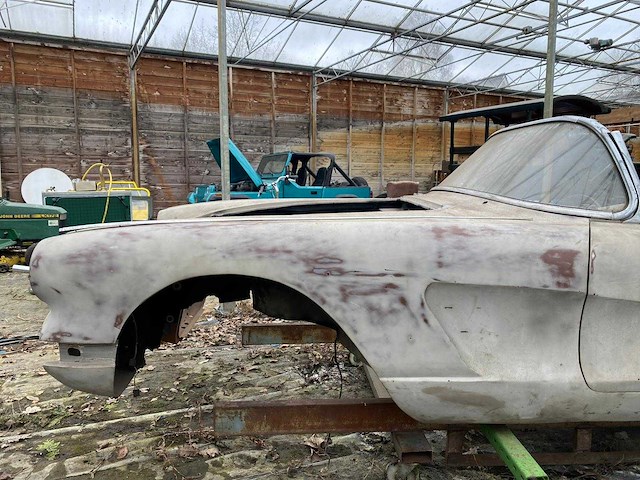 Corvette - c1 - c1 cabriolet convertible - oldtimer - 1960 - afbeelding 2 van  34