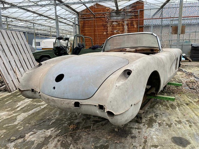 Corvette - c1 - c1 cabriolet convertible - oldtimer - 1960 - afbeelding 31 van  34