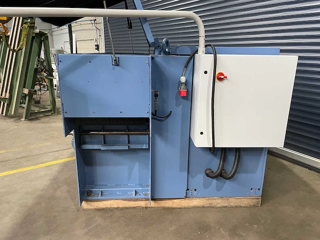 Costa - ri 150s - afkortcirkelzaagmachine - 2014 - afbeelding 18 van  22