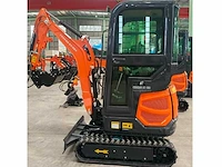 Cougar - 2025 - xt-18u - minigraafmachine met kubota motor d902 - afbeelding 1 van  13