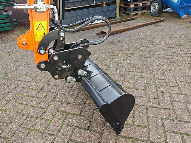 Cougar - 2025 - xt-18u - minigraafmachine met kubota motor d902 - afbeelding 5 van  45