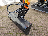 Cougar - 2025 - xt-18u - minigraafmachine met kubota motor d902 - afbeelding 6 van  45