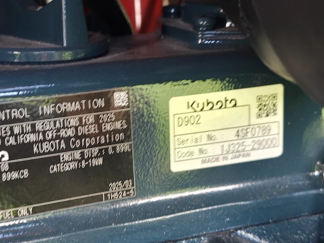 Cougar - 2025 - xt-18u - minigraafmachine met kubota motor d902 - afbeelding 11 van  34