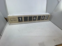 Counter, smiirl, wit - afbeelding 1 van  4