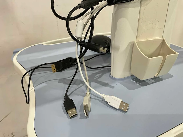Cow - computers op wielen (13x) - afbeelding 3 van  16
