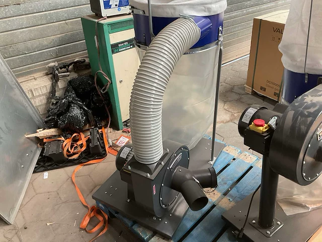 Cowley sa300 stofzuiginstallatie - afbeelding 5 van  8