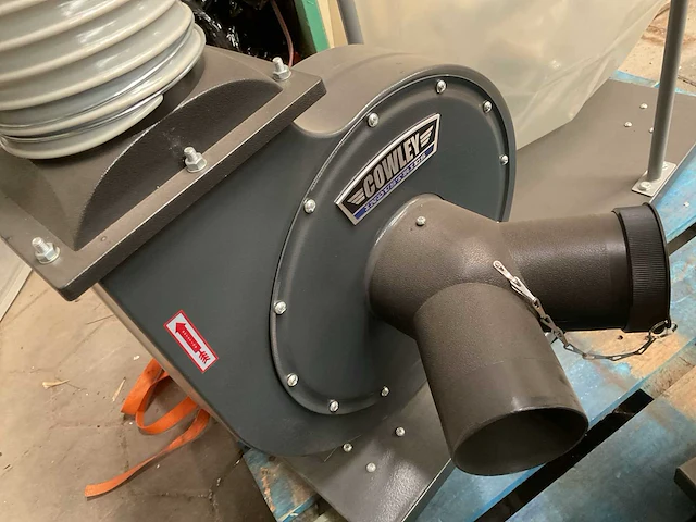 Cowley sa300 stofzuiginstallatie - afbeelding 7 van  8
