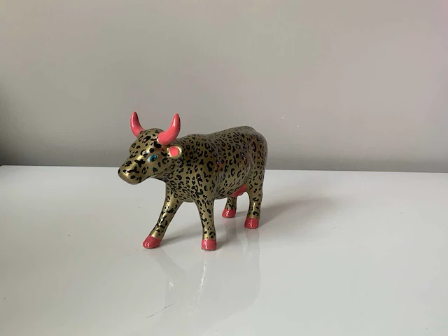 Cowparade international (10x) - afbeelding 13 van  15