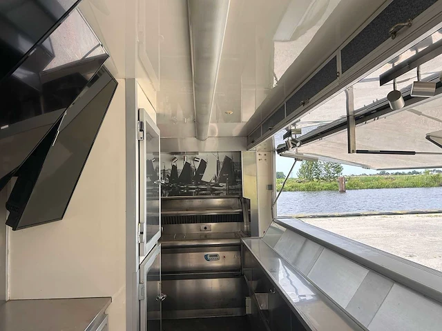 Coxx - viskar/foodtruck - van - afbeelding 31 van  56