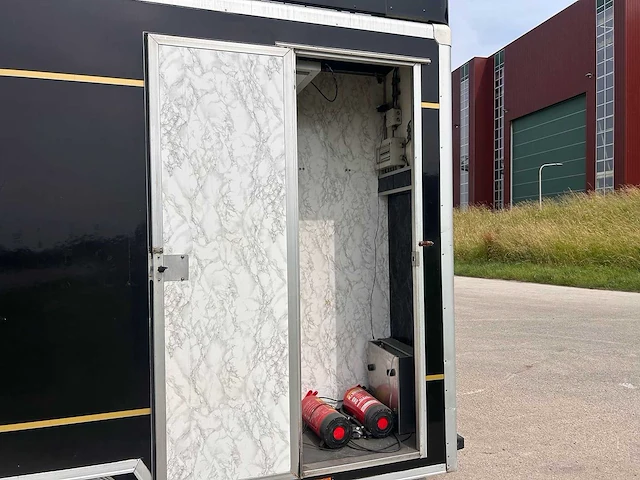 Coxx - viskar/foodtruck - van - afbeelding 42 van  56