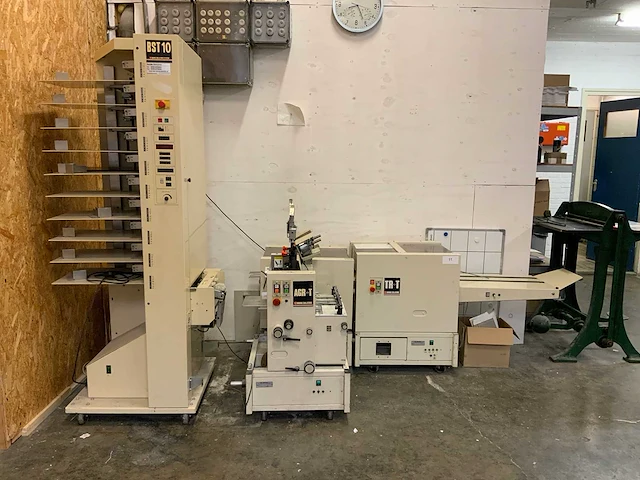 Cp bourg - verzamelhechtmachine - afbeelding 8 van  15
