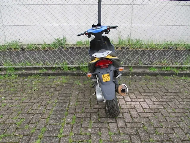 Cpi oliver city (alleen bedoeld voor onderdelen) - bromscooter - 2 tact - scooter - afbeelding 7 van  9