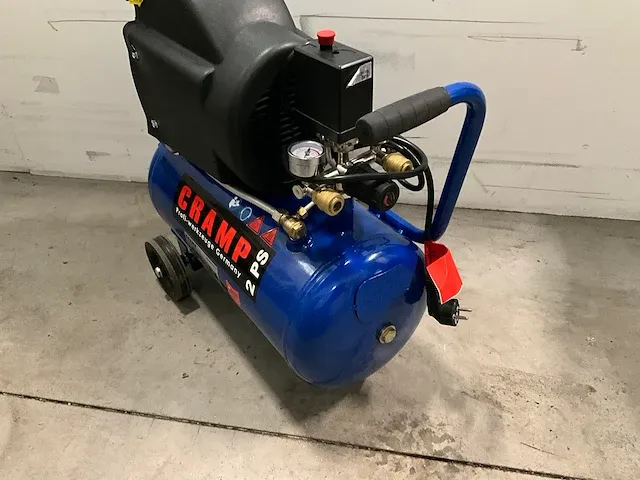 Cramp mobiele luchtcompressor 220 volt 2 hp 25 liter 206l/pm - afbeelding 9 van  11