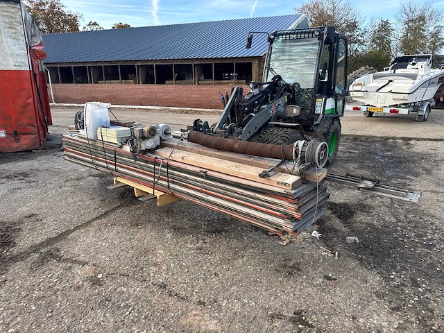 Crawford - elektrische garagedeur - afbeelding 1 van  10