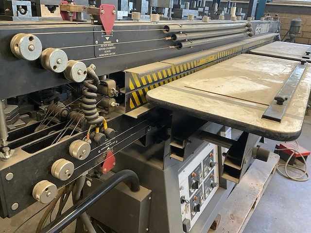C.r.clarke thermobend 2000d kunststof hot wire buigmachine - afbeelding 3 van  9