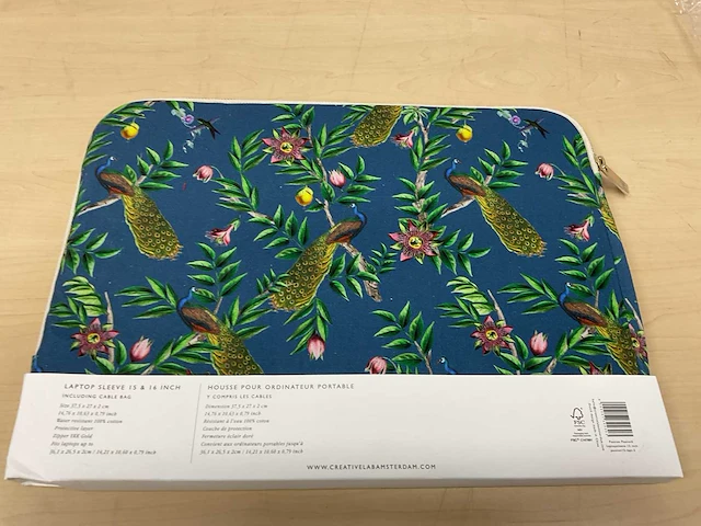 Creative lab amsterdam - passion peacock - laptop sleeve 15/16” (14x) - afbeelding 5 van  7