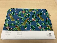 Creative lab amsterdam - passion peacock - laptop sleeve 15/16” (14x) - afbeelding 5 van  7