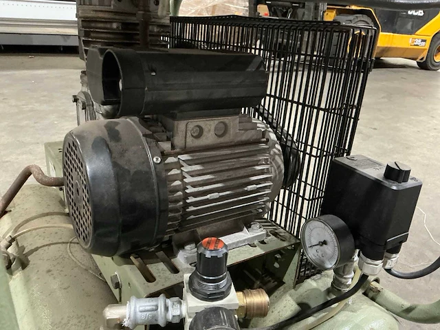 Creemers 280/22l compressor - afbeelding 7 van  10