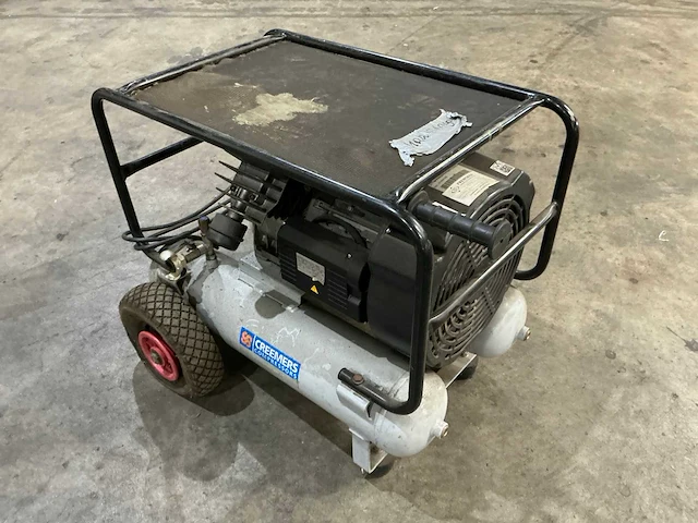 Creemers compressor - afbeelding 1 van  13