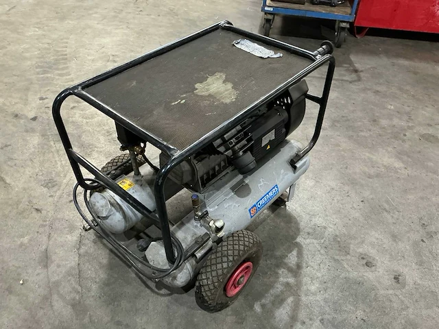 Creemers compressor - afbeelding 6 van  13