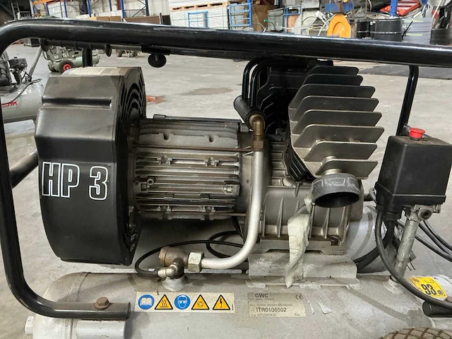 Creemers compressor - afbeelding 9 van  13