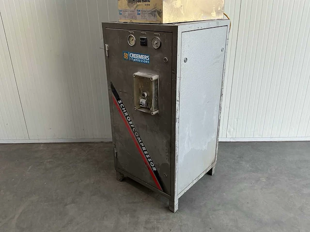 Creemers schroefcompressor - afbeelding 14 van  16