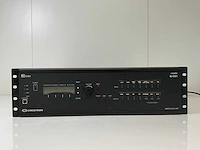Crestron 3 series (dmps3-300-c-aec) digital media presentation system 300 w/acoustic echo cancellation - afbeelding 1 van  6