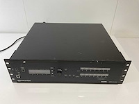 Crestron dmps-300-c-aec), professional presentation media system 300 w/acoustic echo cancellation - afbeelding 2 van  6
