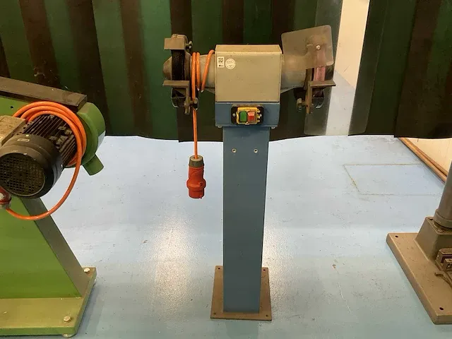 Creusen ds9200t werkbankslijpmachine op kolom - afbeelding 1 van  5
