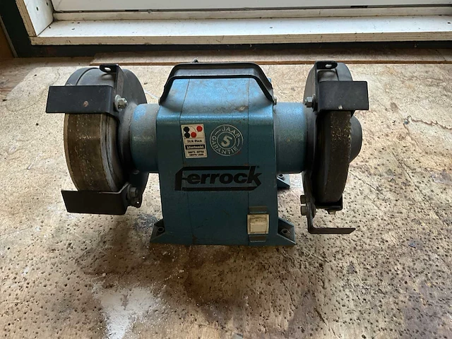 Creusen ferrock werkbankslijpmachine - afbeelding 2 van  4