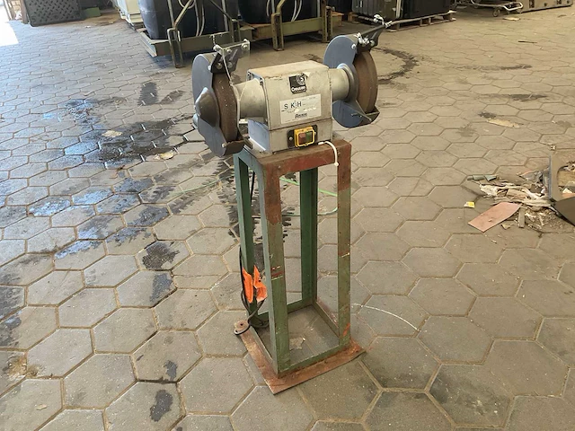 Creusen industrial ds 9250 slijpmachine - afbeelding 1 van  7