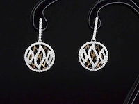 Crivelli - design bi-colour gouden oorbellen vol gezet met natuurlijke diamanten - afbeelding 1 van  11