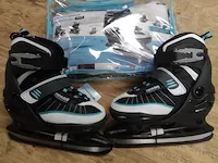Crivit ice-hockey schaats verstelbaar blauw/wit/zwart maat 28t/m32 - afbeelding 1 van  3