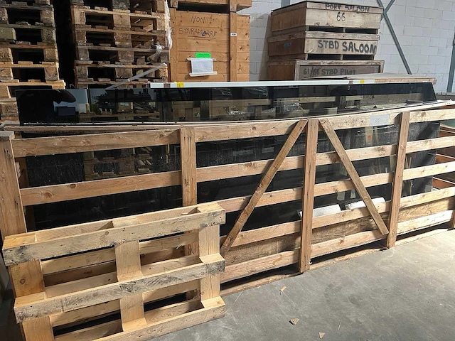 Crn yachts side boat window for superyacht - other boat part - afbeelding 1 van  2