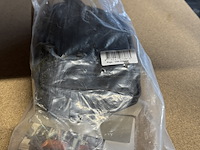 Cross bodytas chesterfield, riga, black - afbeelding 3 van  3