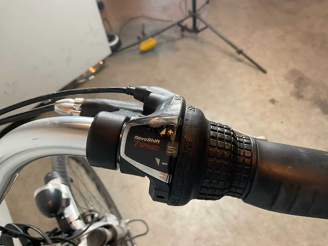 Cross trendy elektrische damesfiets - afbeelding 7 van  10