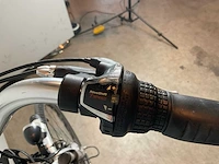 Cross trendy elektrische damesfiets - afbeelding 7 van  10