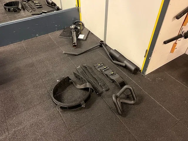Crossmaxx- verschillende accessoires voor gewichtheffen - afbeelding 2 van  4