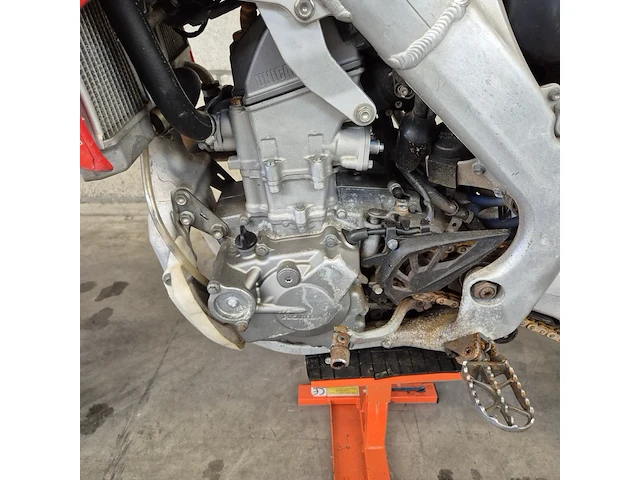 Crossmotor honda, crf250 - afbeelding 11 van  22
