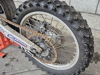Crossmotor honda, crf250 - afbeelding 14 van  22