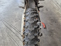 Crossmotor honda, crf250 - afbeelding 15 van  22