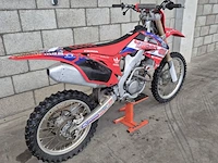 Crossmotor honda, crf250 - afbeelding 12 van  22