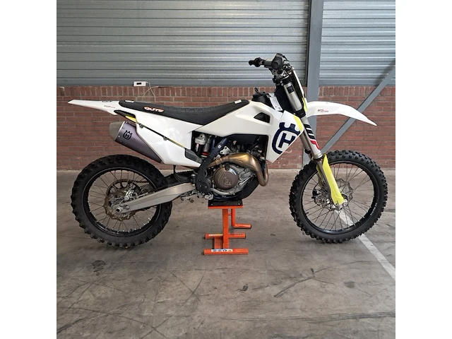 Crossmotor, husqvarna, fc450 - afbeelding 1 van  38