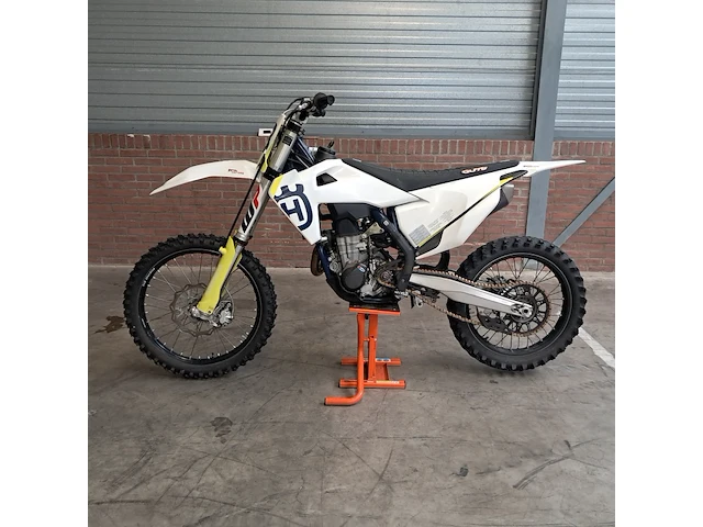 Crossmotor, husqvarna, fc450 - afbeelding 33 van  38