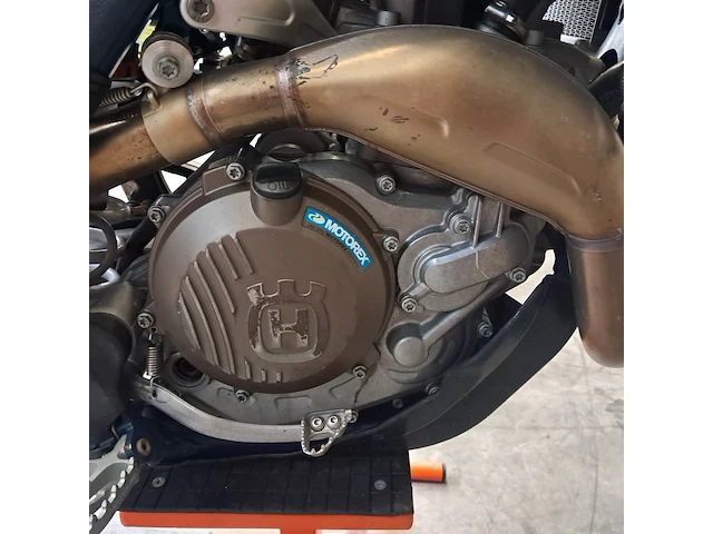 Crossmotor, husqvarna, fc450 - afbeelding 37 van  38