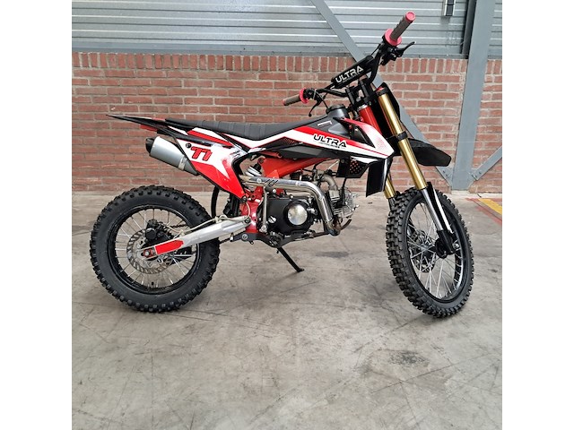 Crossmotor, ultra, db003 , 2024 - afbeelding 1 van  35