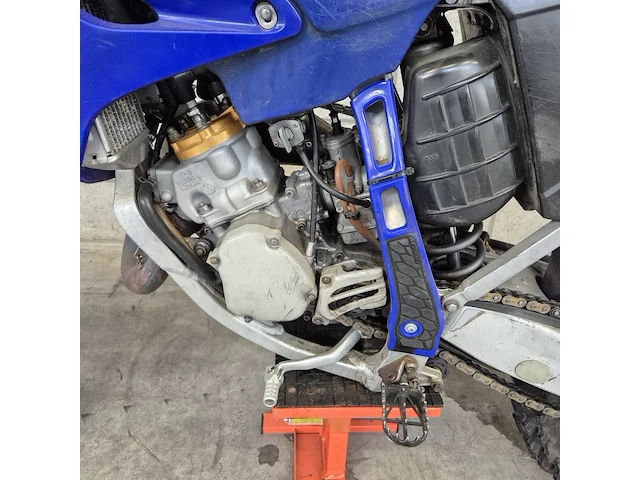 Crossmotor yamaha, yz250 - afbeelding 14 van  23
