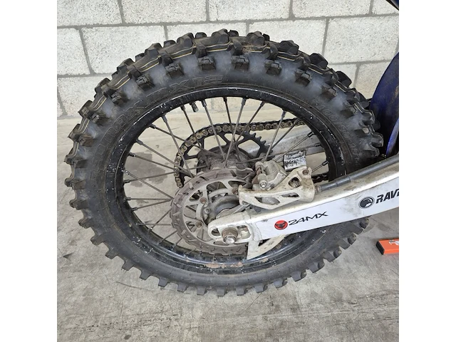 Crossmotor yamaha, yz250 - afbeelding 18 van  23