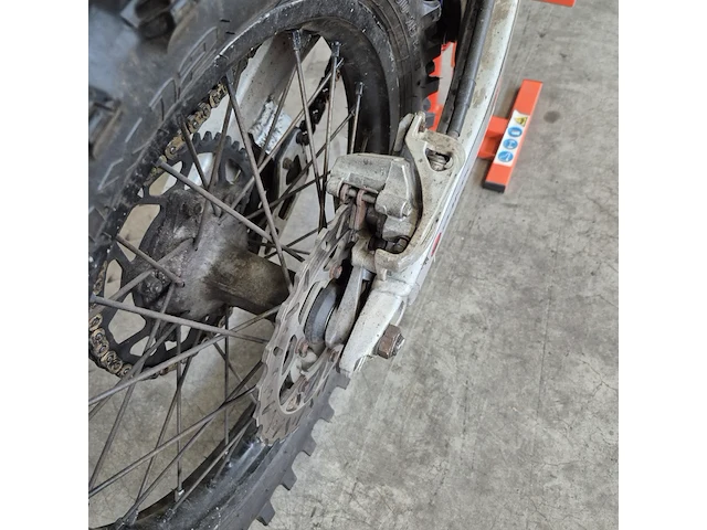 Crossmotor yamaha, yz250 - afbeelding 21 van  23